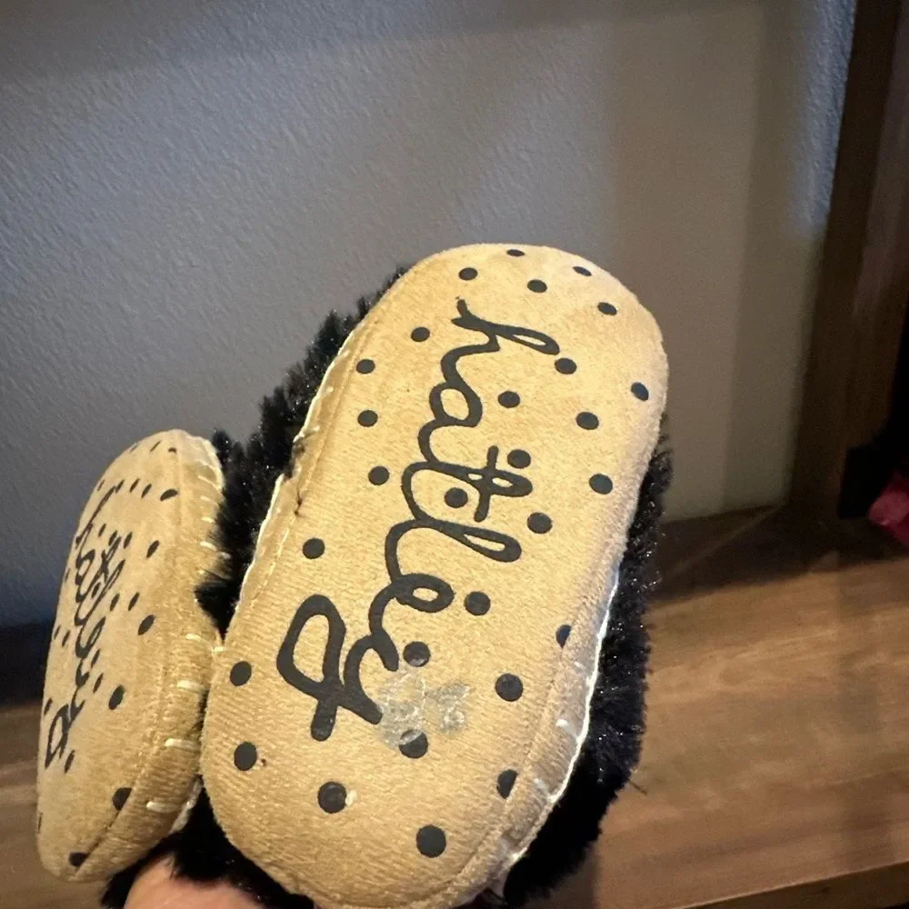 NWOT Hatley Toddler Bear Black Sock Slippers Size 5-7 (S/P)